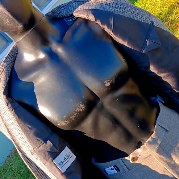 ROBERT ALAN MEN'S (2) BUTTON SILK/WOOL-BLEND LUXURY BLAZER - Picture 15 of 17